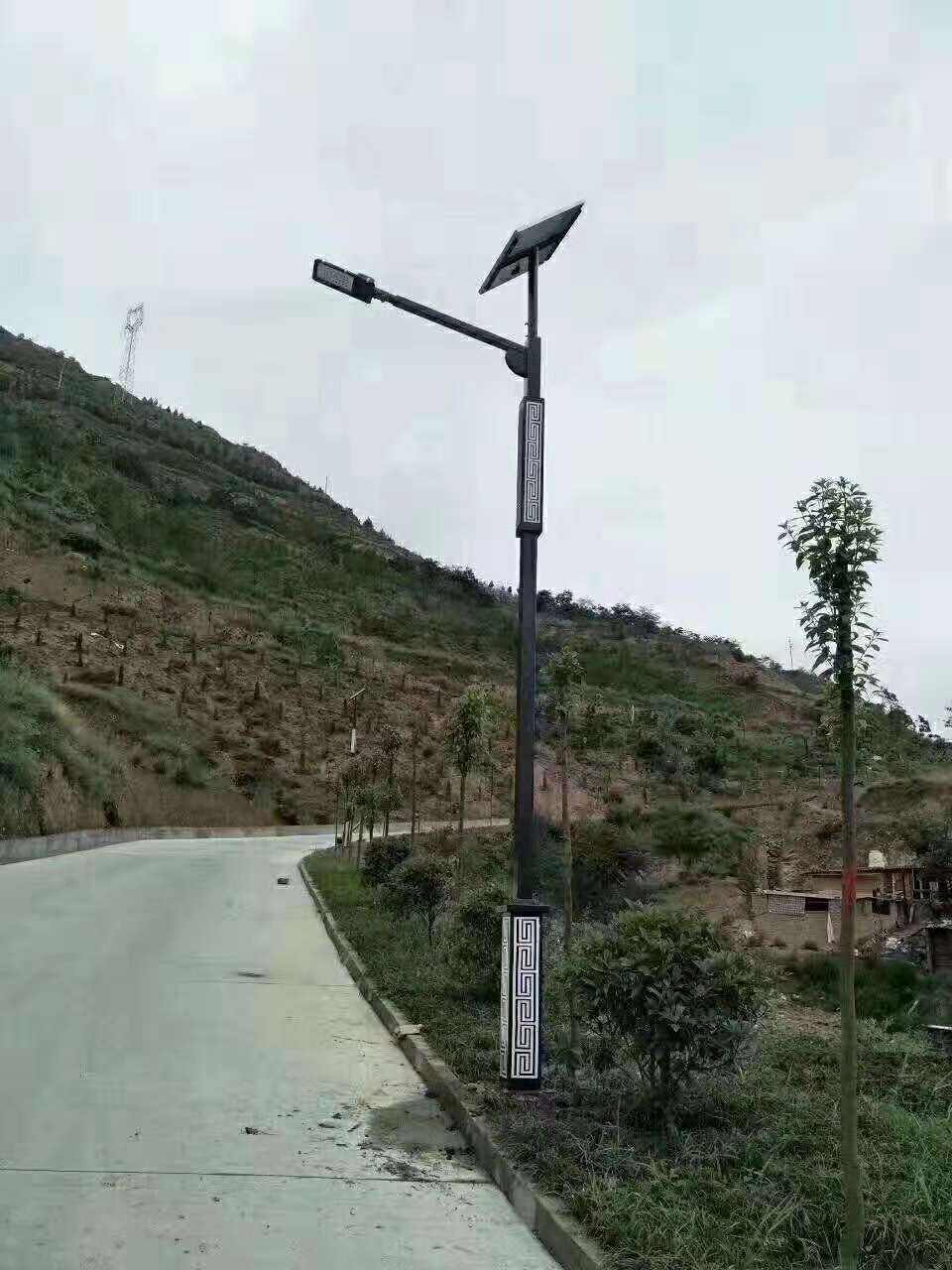 黄石仿古太阳能路灯